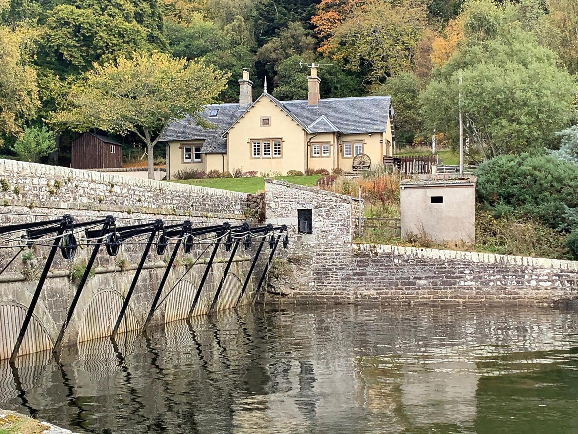 Sluice Keepers Cottage Skelbo Esterno foto